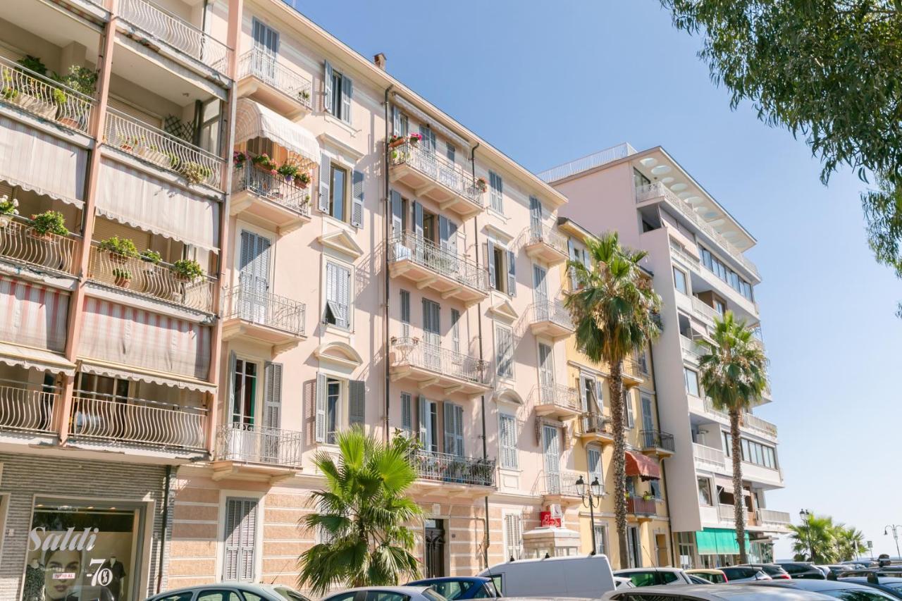 Ventimiglia City Center With Sea View Exterior foto